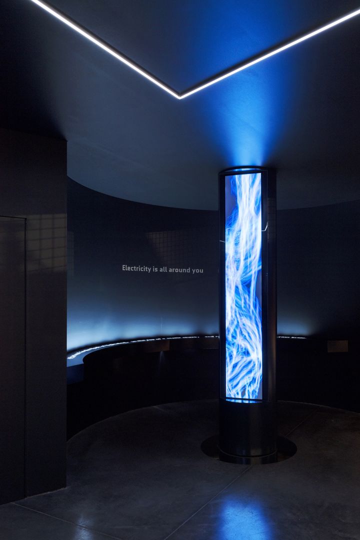 Creative Spaces - Projects - Manjimup - Power Up Electricity Museum - Light Graphic
